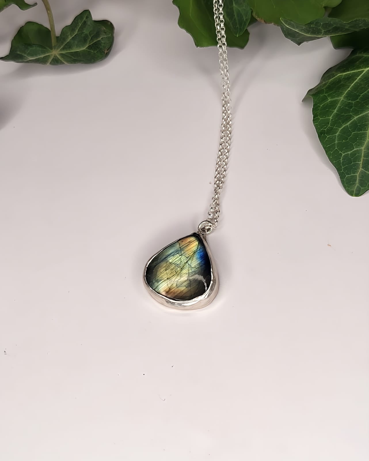 Collana con pendente in Argento 925 e Labradorite Spectrolite