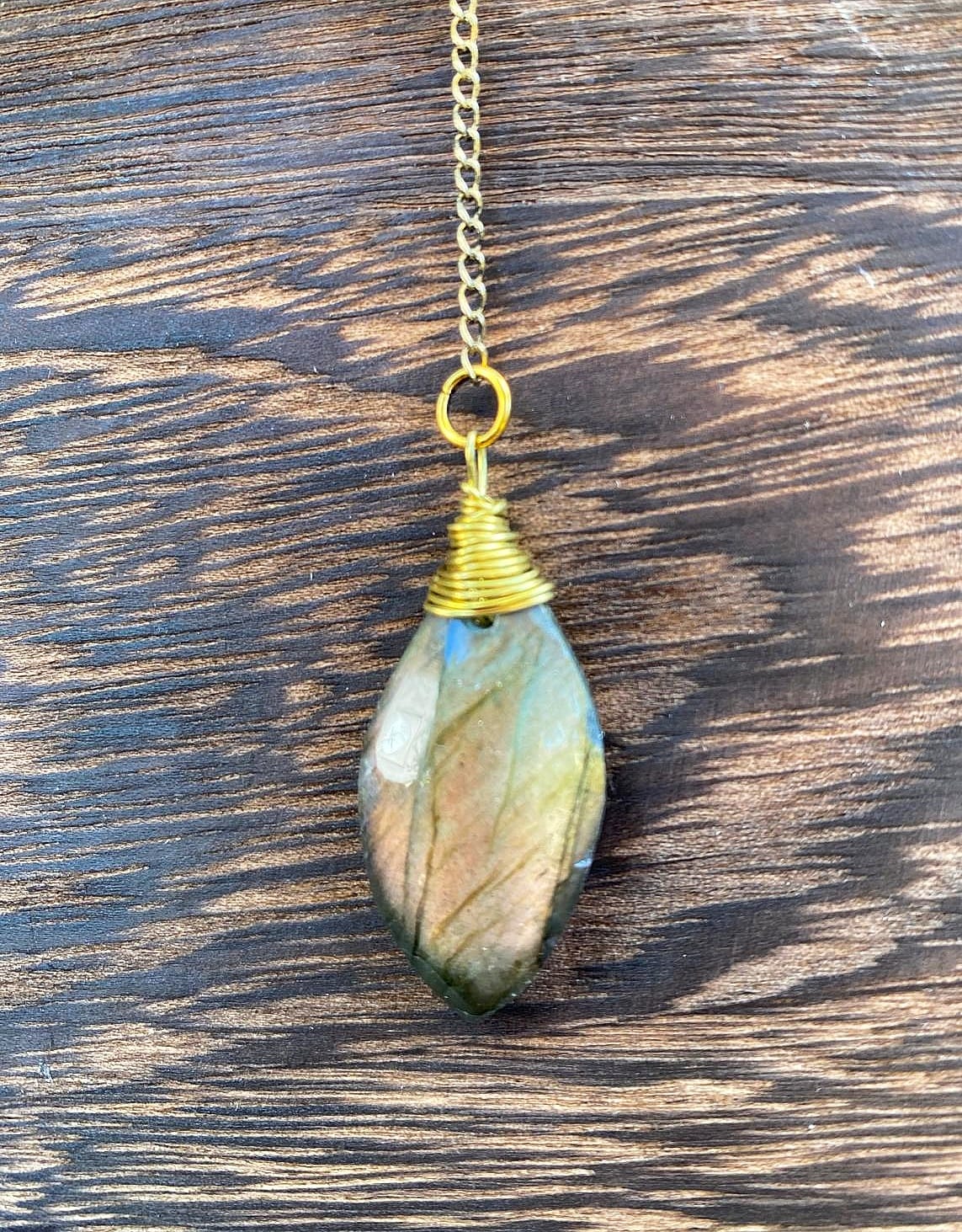 Collana con anello in Ottone e Labradorite