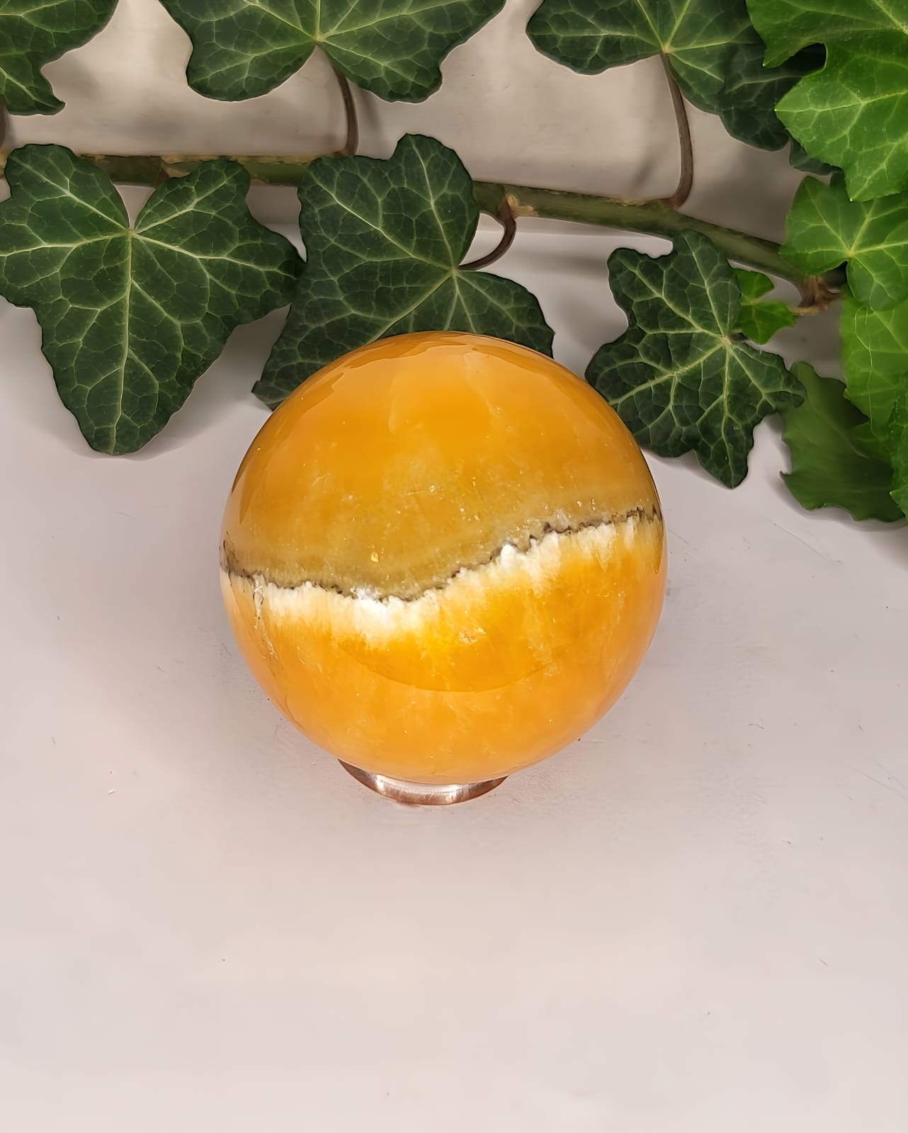 Sfera in Calcite Gialla