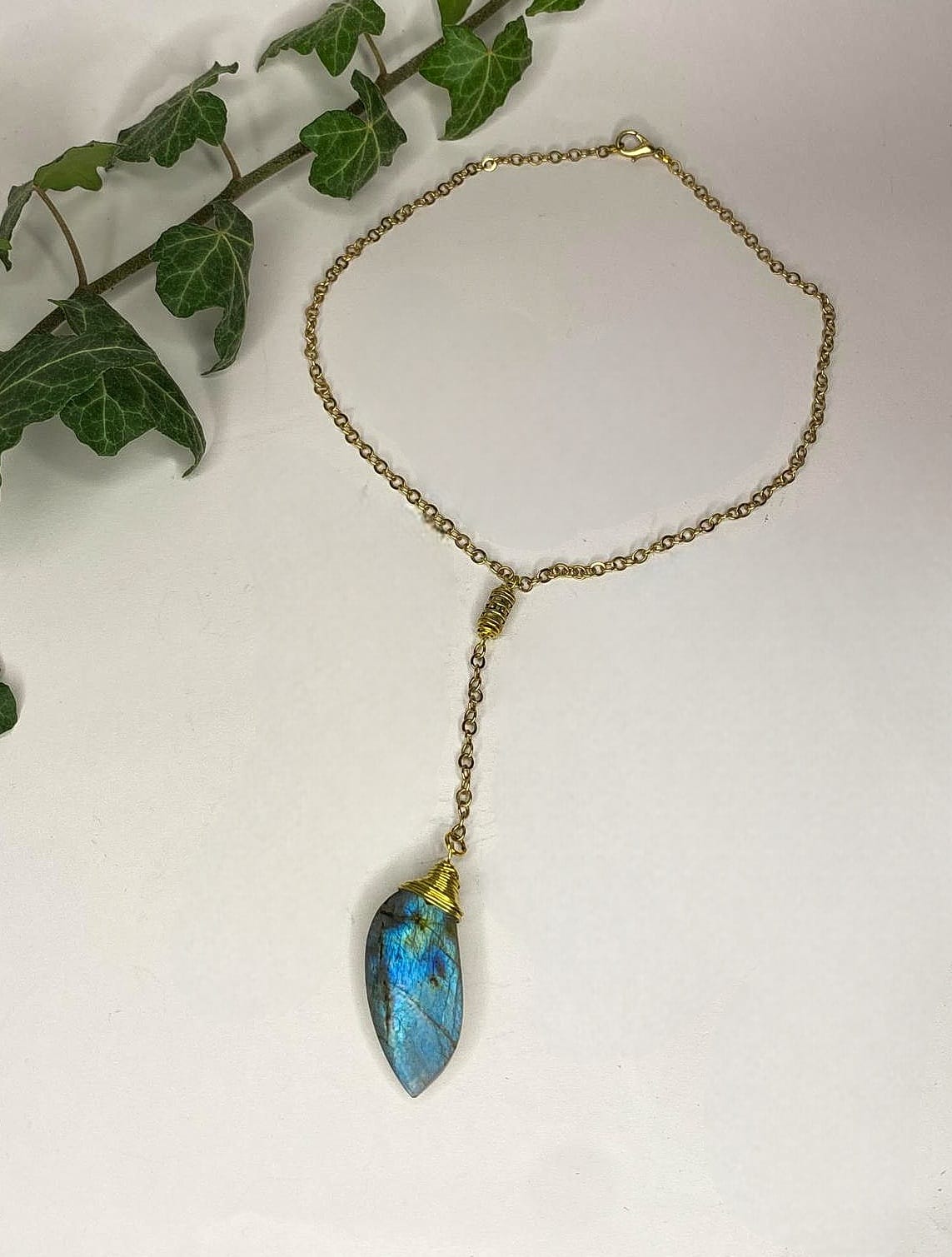 Collana girocollo in Ottone e Labradorite