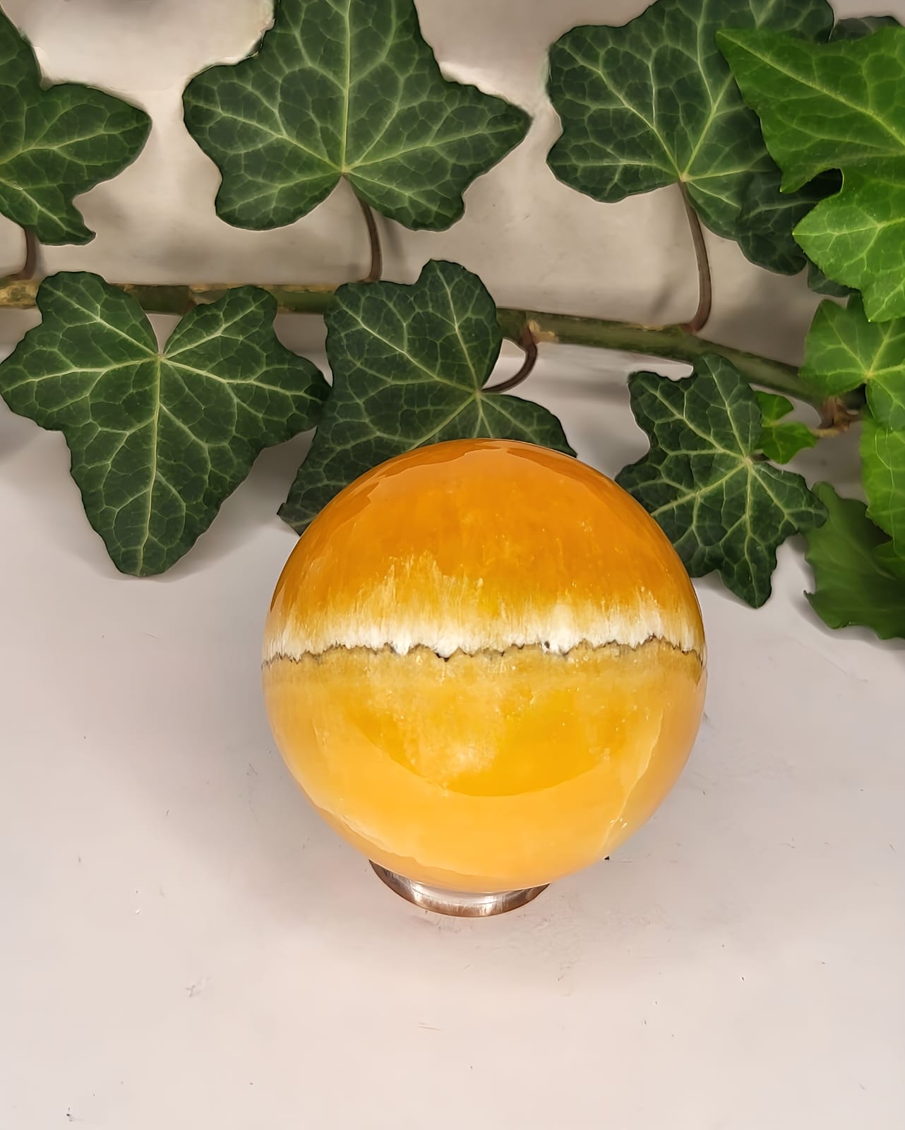 Sfera in Calcite Gialla