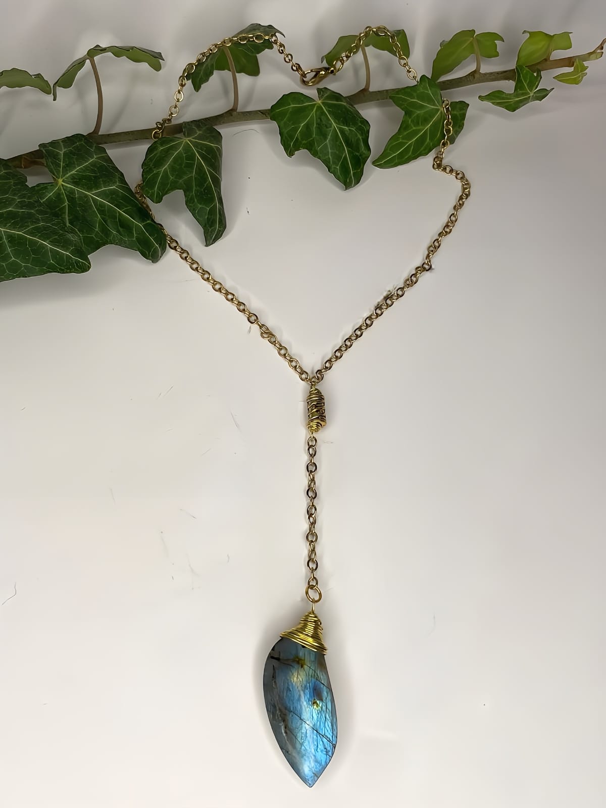 Collana girocollo in Ottone e Labradorite
