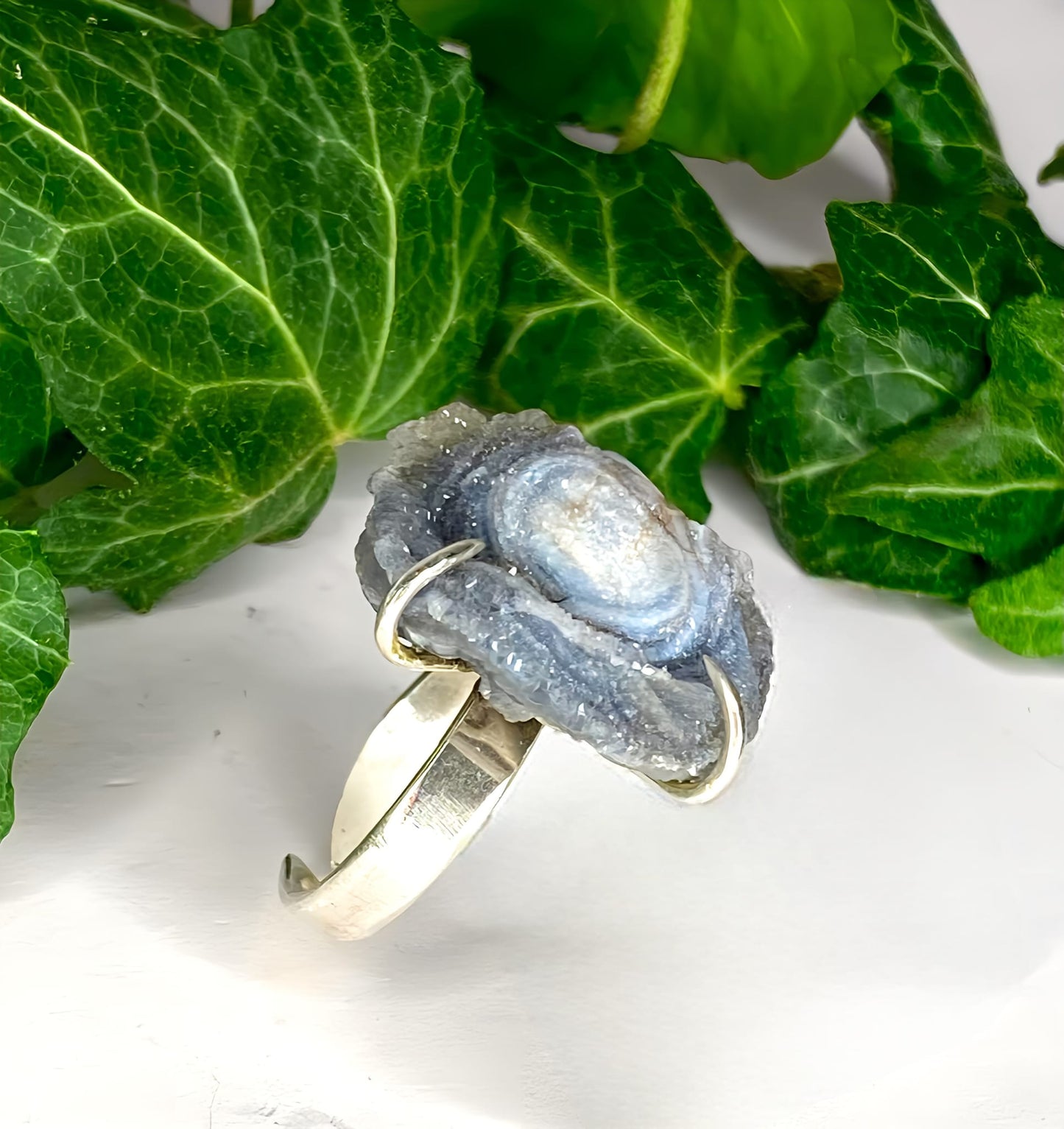 Anello in Argento 925 e Calcedonio fiore blu