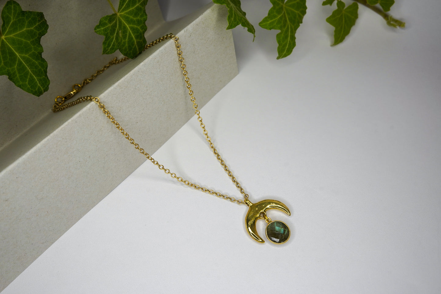 Collana Luna Turca