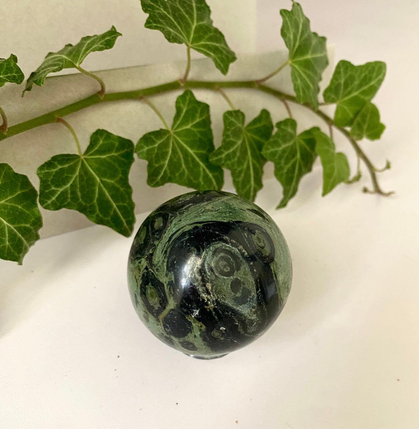 Sfera in Diaspro Kambaba