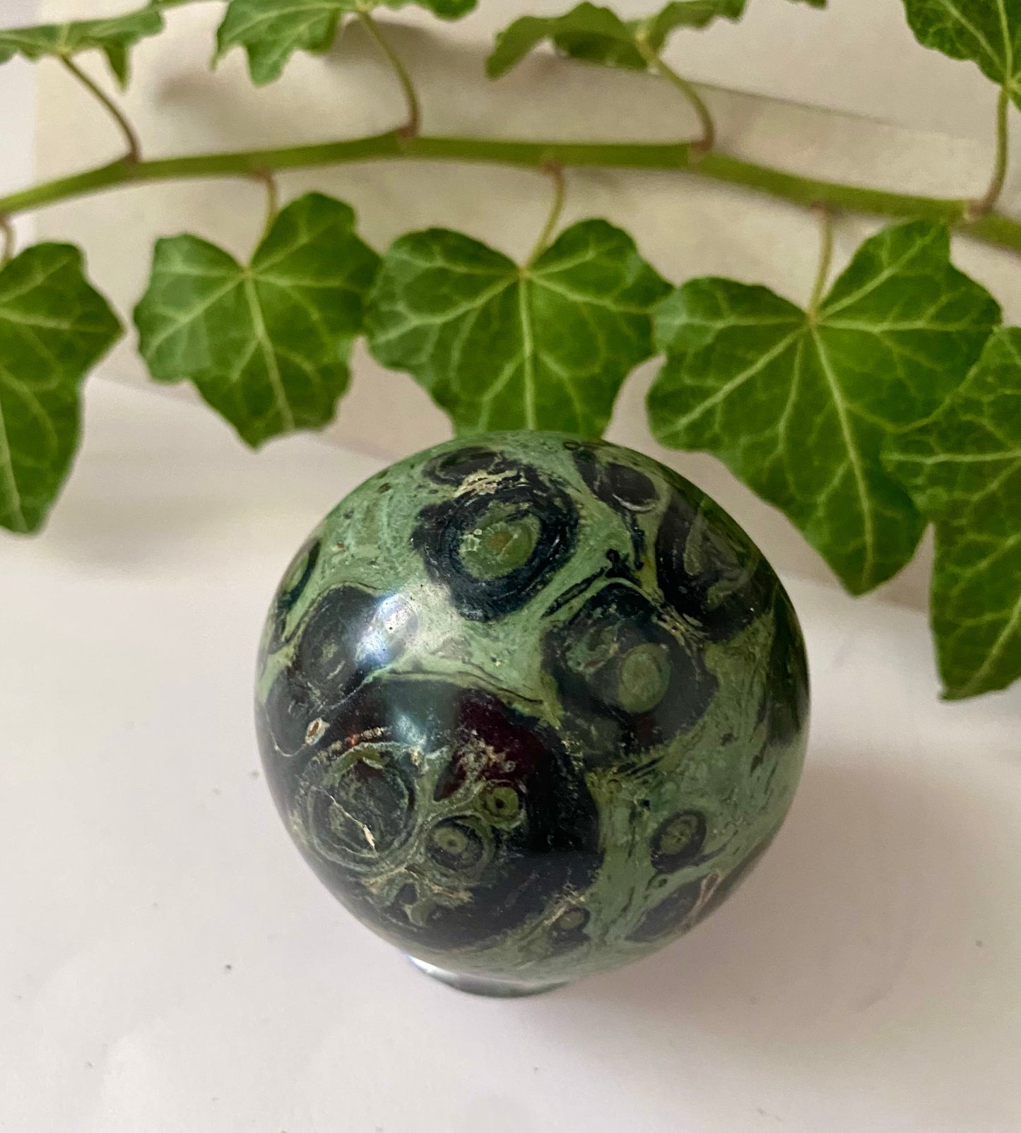 Sfera in Diaspro Kambaba