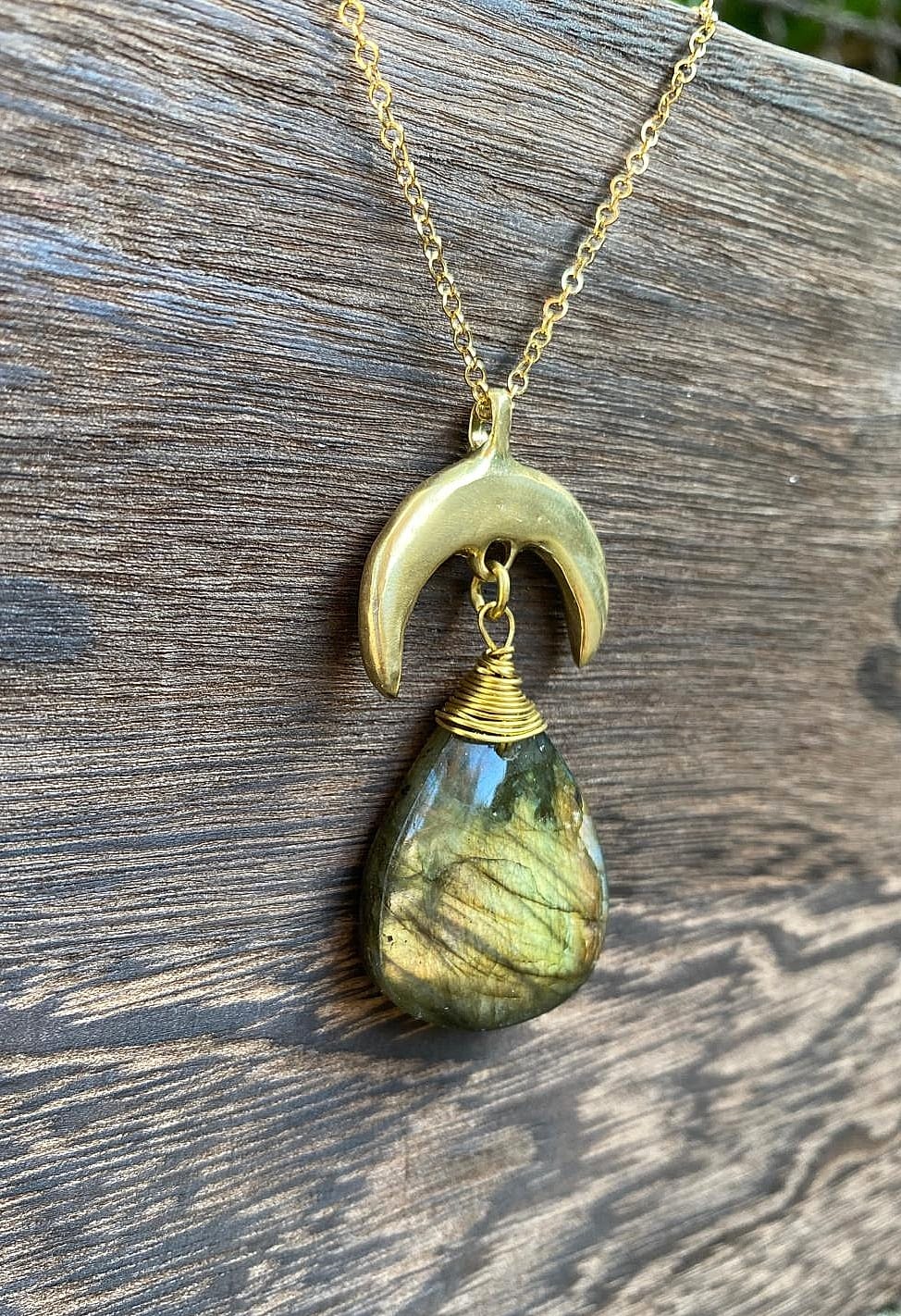 Collana Luna in Ottone e Labradorite 1