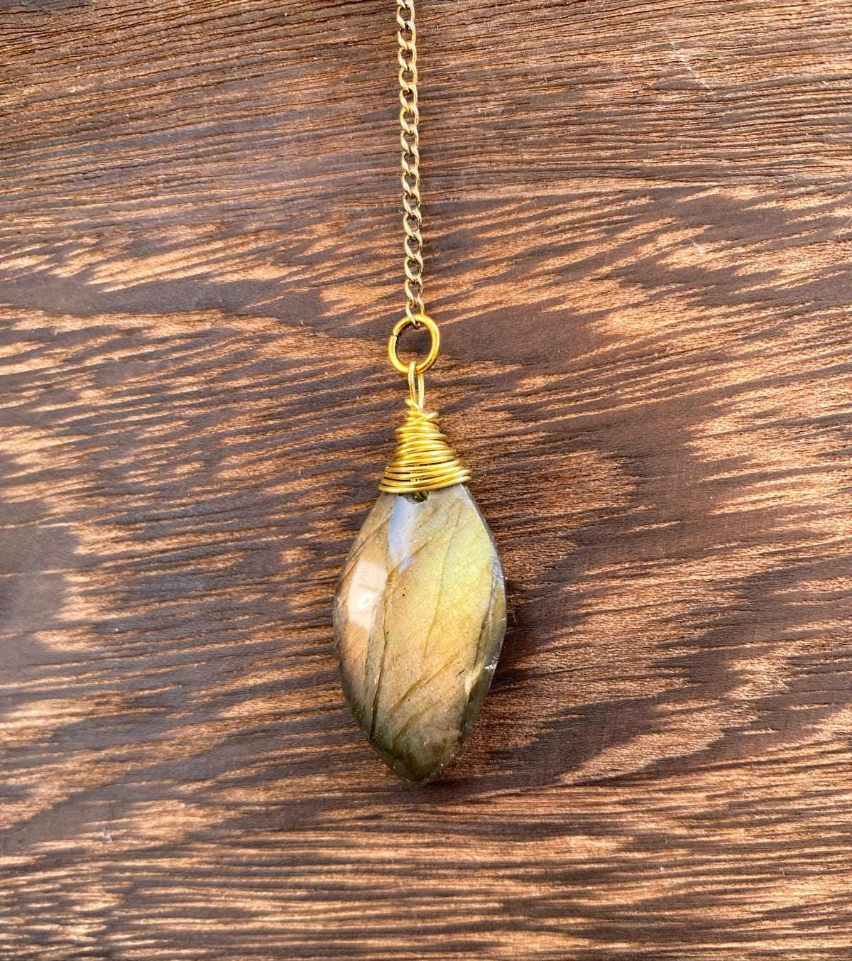 Collana con anello in Ottone e Labradorite
