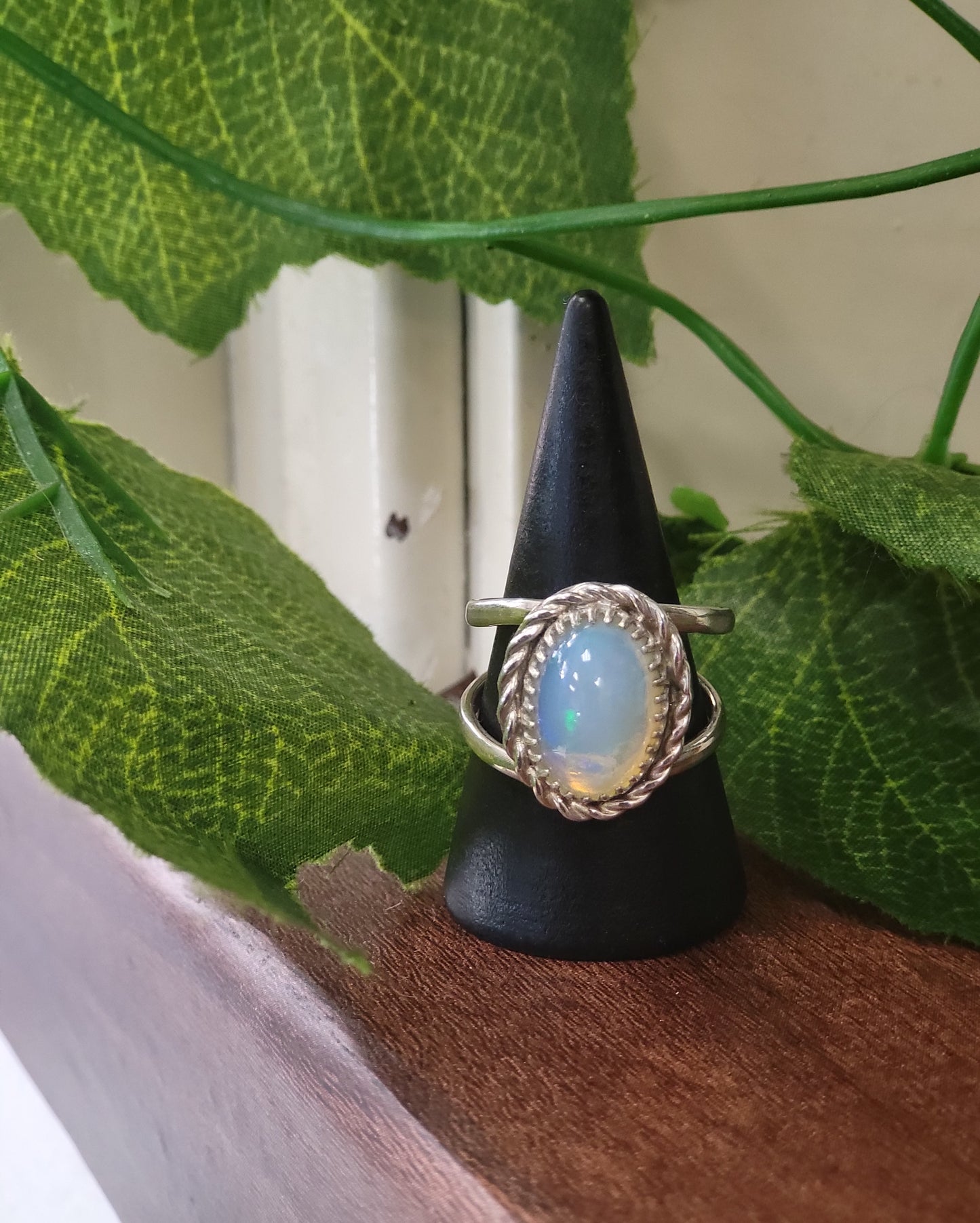Anello regolabile in Opale Nobile e Argento 925